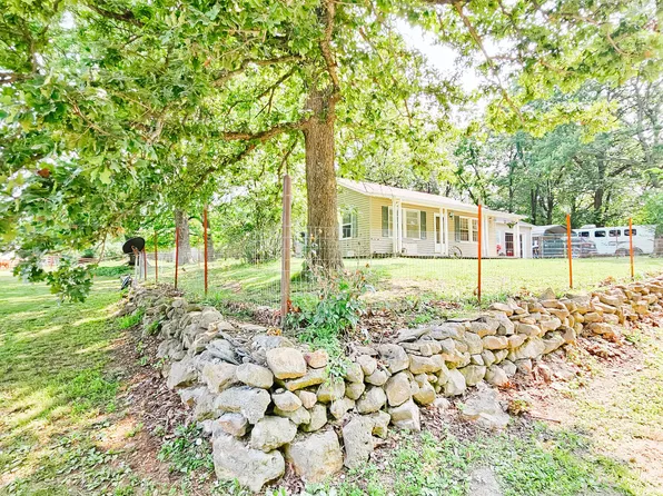 442 W Dade 112, Lockwood, MO 65682