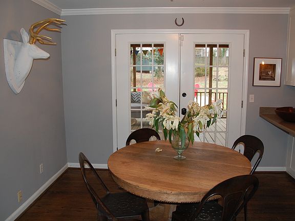 Eating area