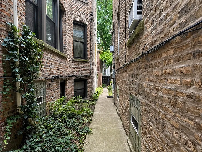 1458 W Olive Ave #2 — Photo 29