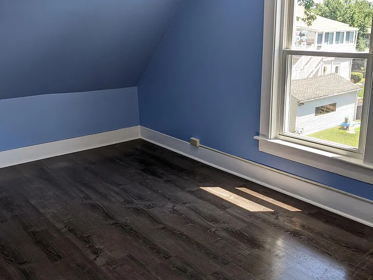 31 Gertrude St #2 — Photo 10