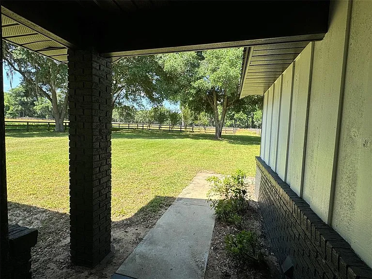 7111 SW 80th Ave — Photo 16