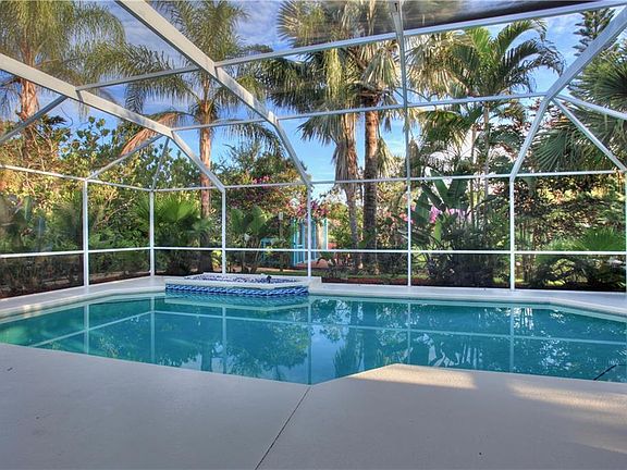4th image of 533 Joy Haven Dr