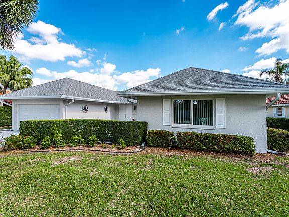 4th image of 10370 Greentrail Drive N