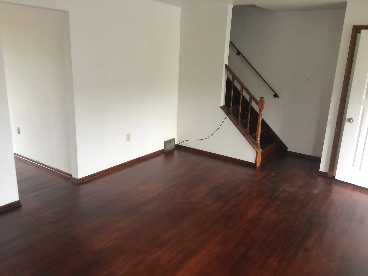 54 Park St photo 1