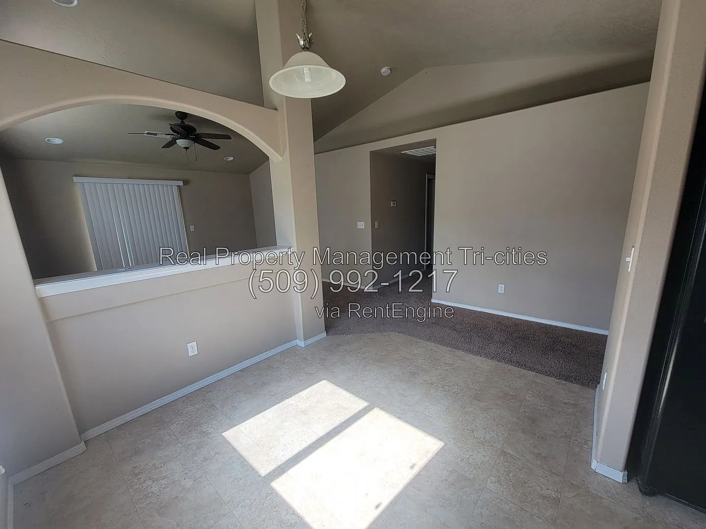 3 bed, 2.0 bath, 1250 sqft, $2,195 — Photo 4