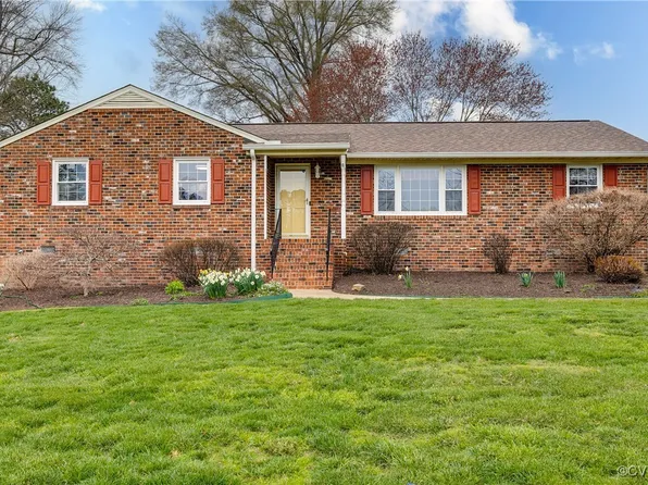 810 Clearlake Ct, North Chesterfield, VA 23236