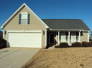 176 Stonewood Crossing Dr, Boiling Springs, SC 29316