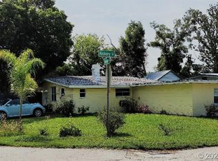115 Hickory St, New Smyrna Beach, FL 32168