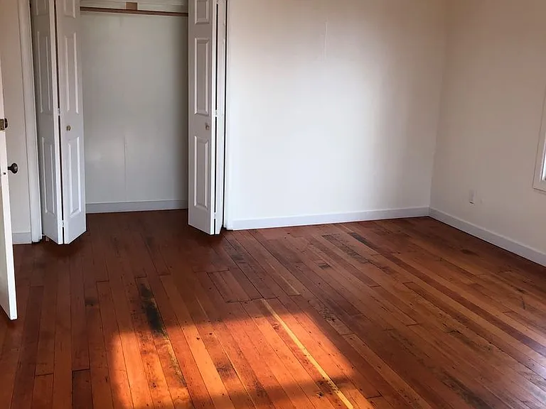 504 N K St — Photo 15