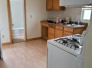 916 S Spring St #1, Beaver Dam, WI 53916