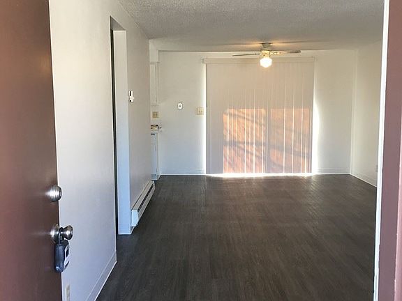 3rd image of 512 S Oakdale Ave APT 5