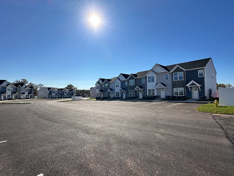 Aspen Ridge Townhomes — Photo 33