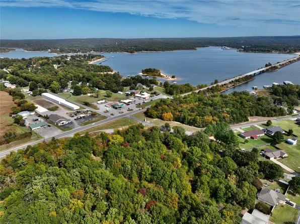 3 Highway 9 E, Eufaula, OK 74432