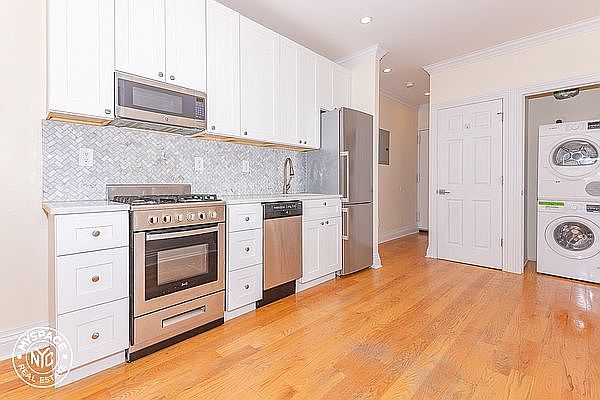 1st image of 606 Bushwick Ave #32