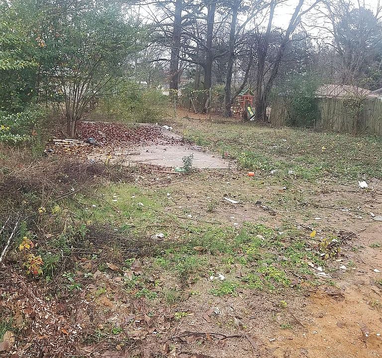 2nd image of 502 Richardson St