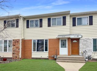 2016 9th St NW, Minot, ND 58703