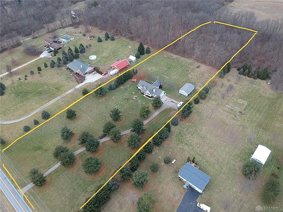 5th image of 820 W Sparrow Rd