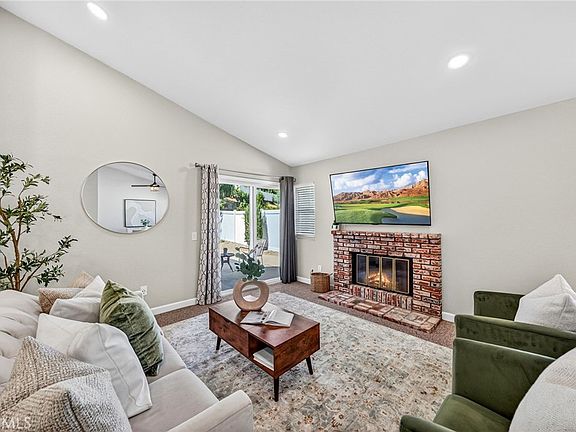 3rd image of 9290 Hot Springs Rd