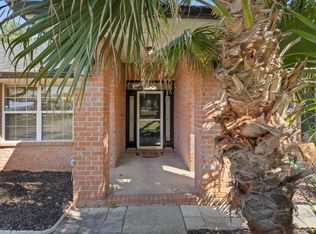 6020 Toulouse St, Gulf Breeze, FL 32563