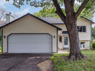 1610 Victoria St N, Saint Paul, MN, 55117