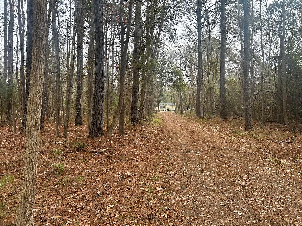 2nd image of 2437 Cape Rd