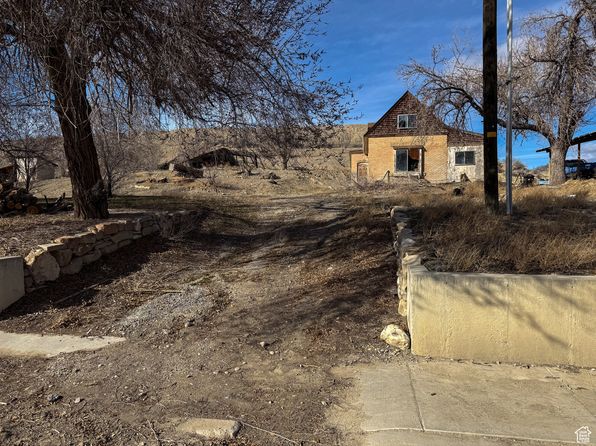 40 W 200 N, Castle Dale, UT 84513
