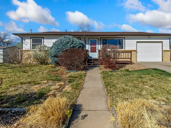811 S Van Buren Ave, Loveland, CO 80537