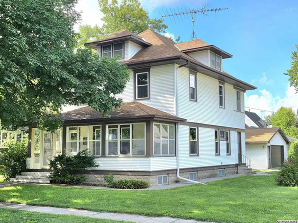 1206 2nd Ave N, Northwood, IA 50459