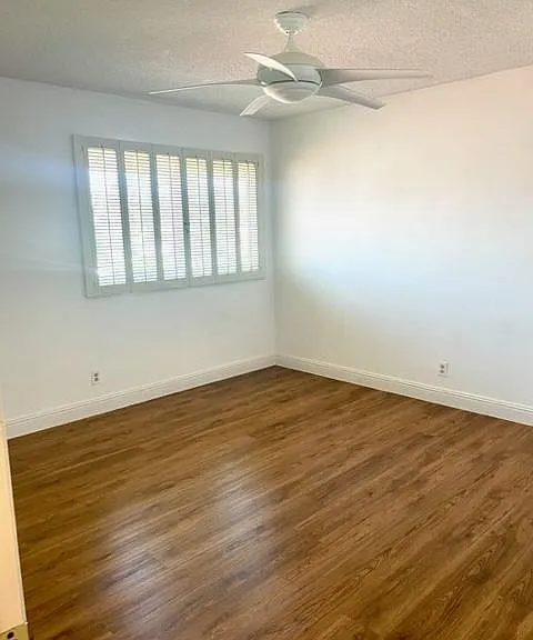 Bedroom #3, empty.