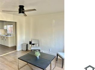 221 Lake Shore Ter, Los Angeles, CA 90026