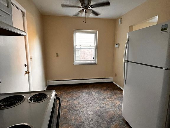 2nd image of 1741 Grand Ave #1747