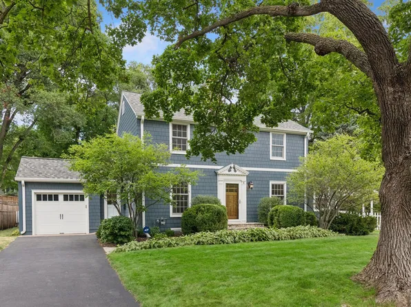 6 Edina Ct, Edina, MN 55424