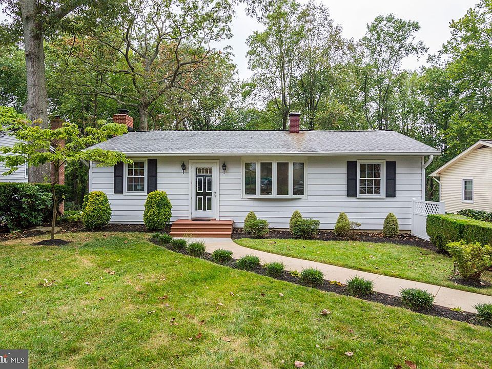 1st image of 636 Echo Cove Dr