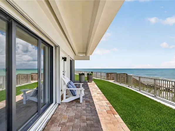 4400 Highway A1a APT 2, Vero Beach, FL 32963