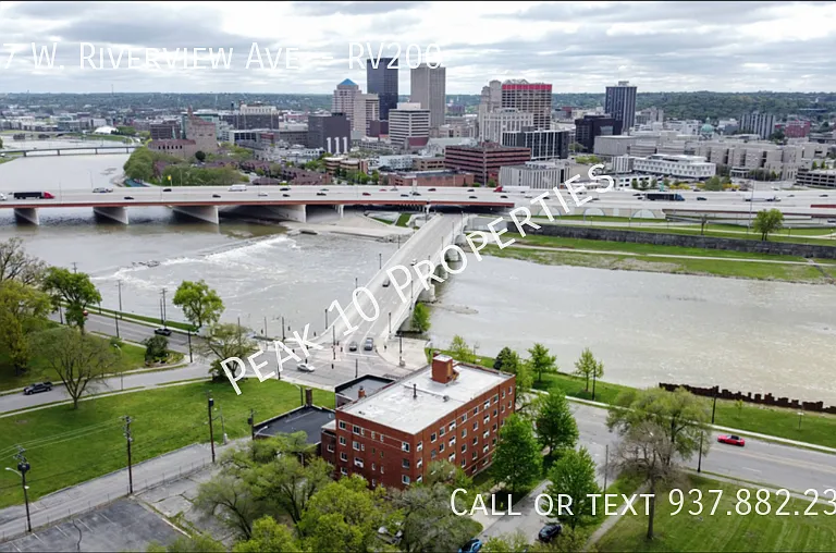 617 W Riverview Ave #RV200 — Photo 1