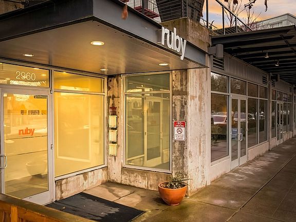 3rd image of 2960 Eastlake Ave E APT 405