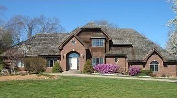 1st image of 20 Willow Creek Dr