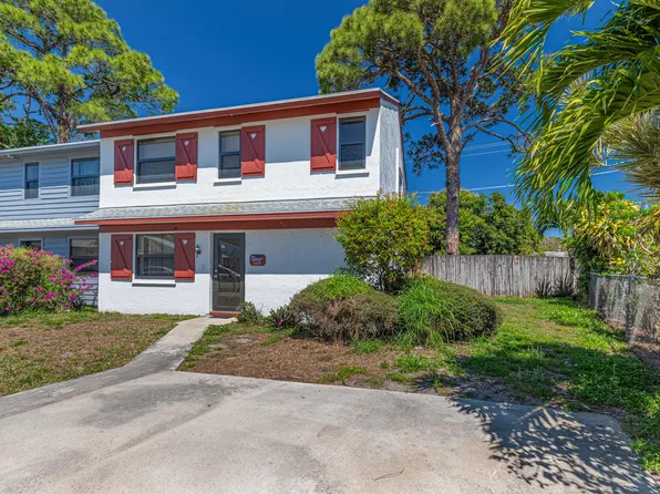 2895 Via Del Lago, Lake Worth, FL 33461