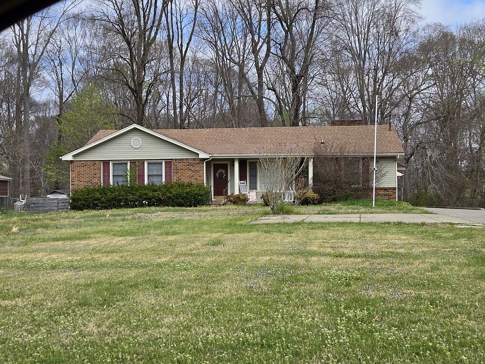 1st image of 444 Bryan Rd