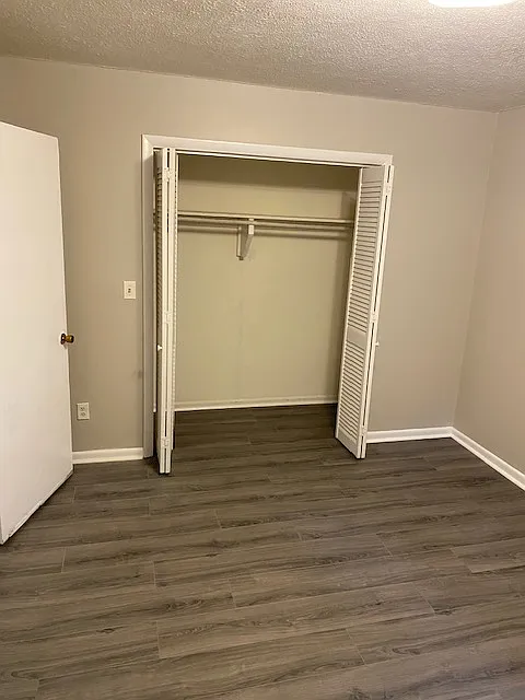 1 bed, 550 sqft, $995 — Photo 2