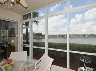 8059 Queen Palm Ln APT 711, Fort Myers, FL 33966