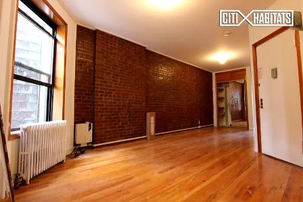 Rented by Citi Habitats | media 9