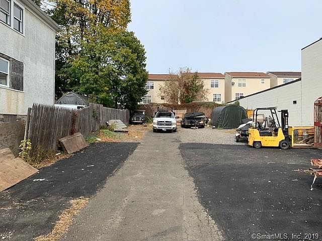 2nd image of 13 Sylvandale Ave
