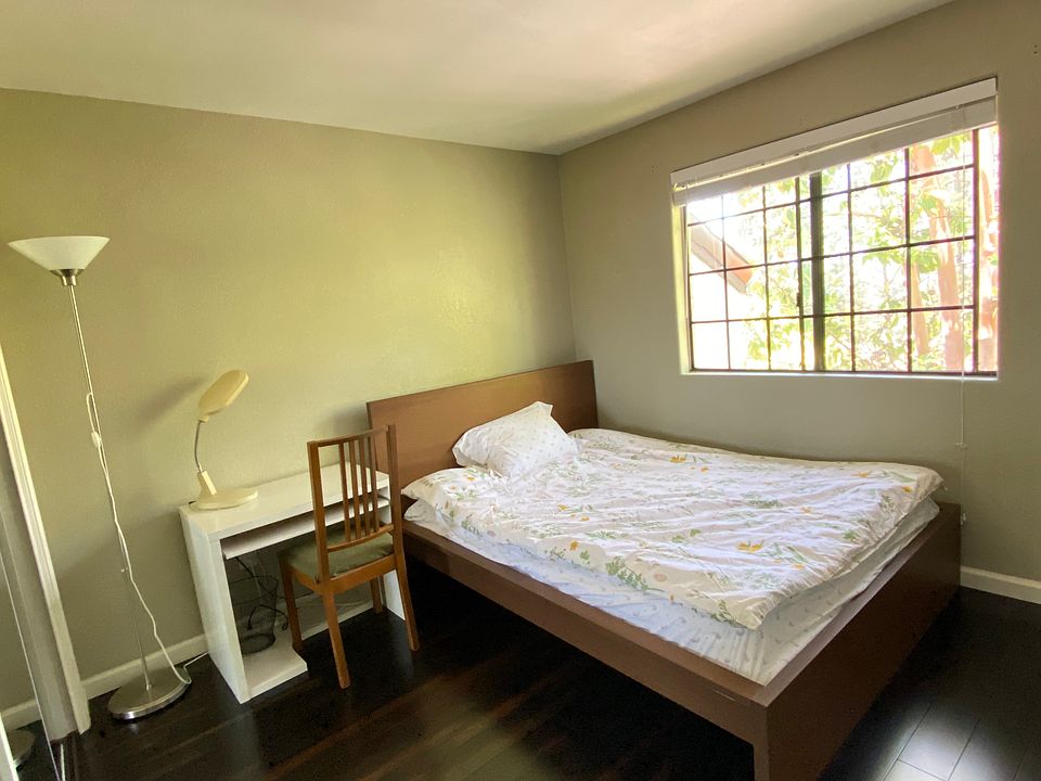 1st image of 16238 Avenida Venusto