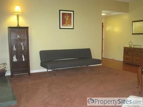 5th image of 601 W Avenida De Las Flores