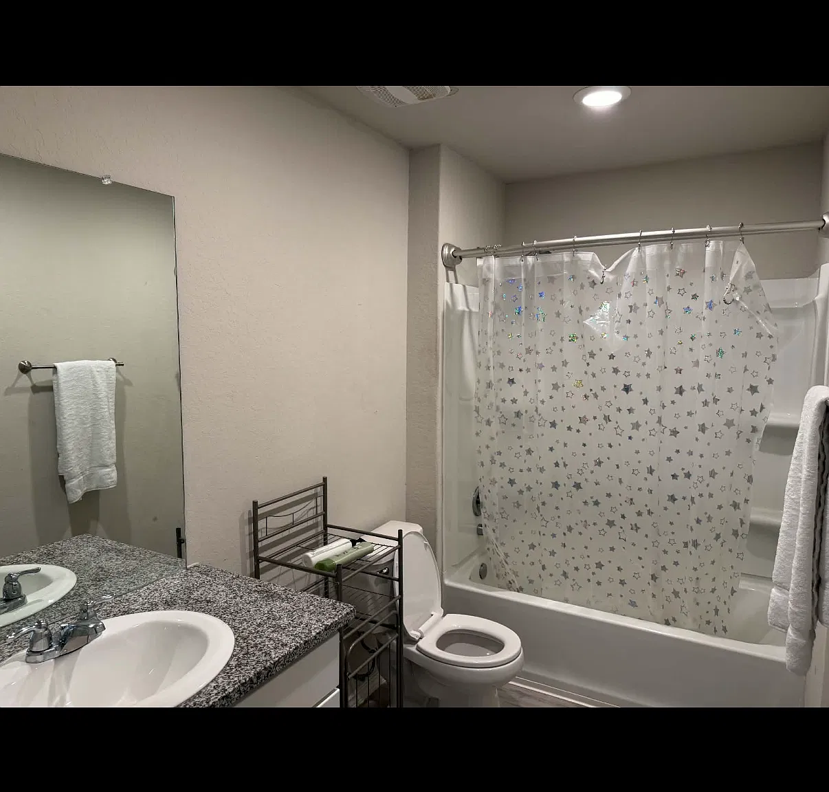 4 bed, 1880 sqft, $1,890 — Photo 4