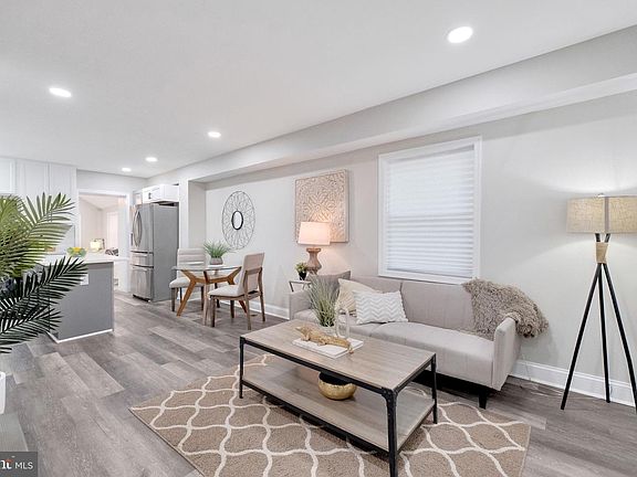 5th image of 4035 Benning Rd NE