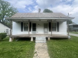 818 N Brown St, Springfield, TN 37172