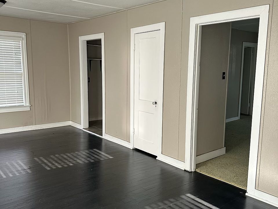 1st image of 410 1/2 Ohio St