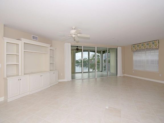 5th image of 5320 W Harbor Village Dr APT 302